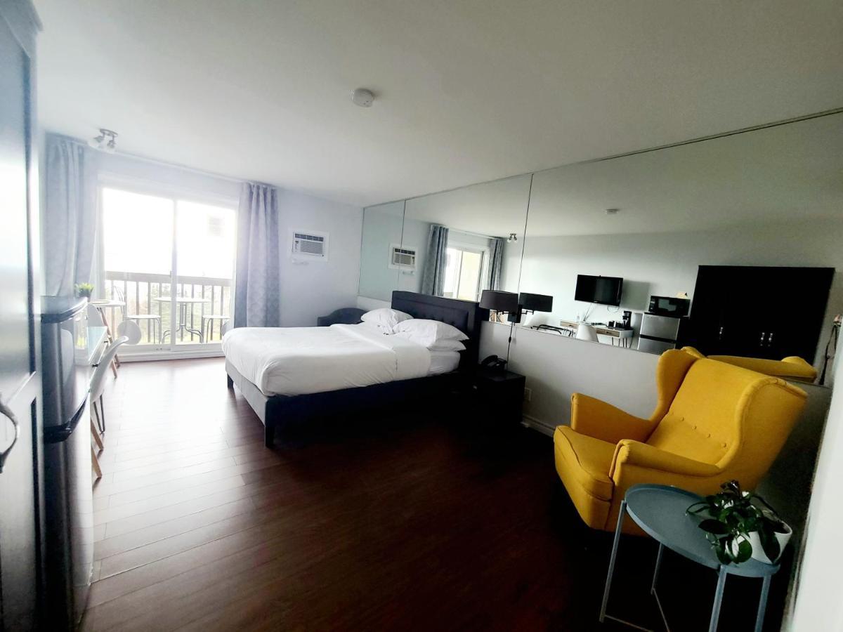 Horizon 777 Hotel Saint-Simeon  Phòng bức ảnh